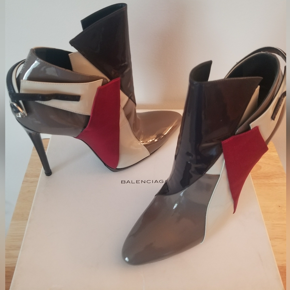 BALENCIAGA HIGH HEEL BOOTIE